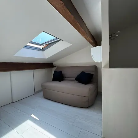 アパート Maison De En Centre-ville Avec Terrasse Et Parking *