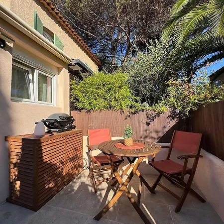 Maison De En Centre-ville Avec Terrasse Et Parking *