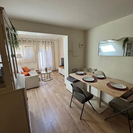 Apartamento Maison De En Centre-ville Avec Terrasse Et Parking